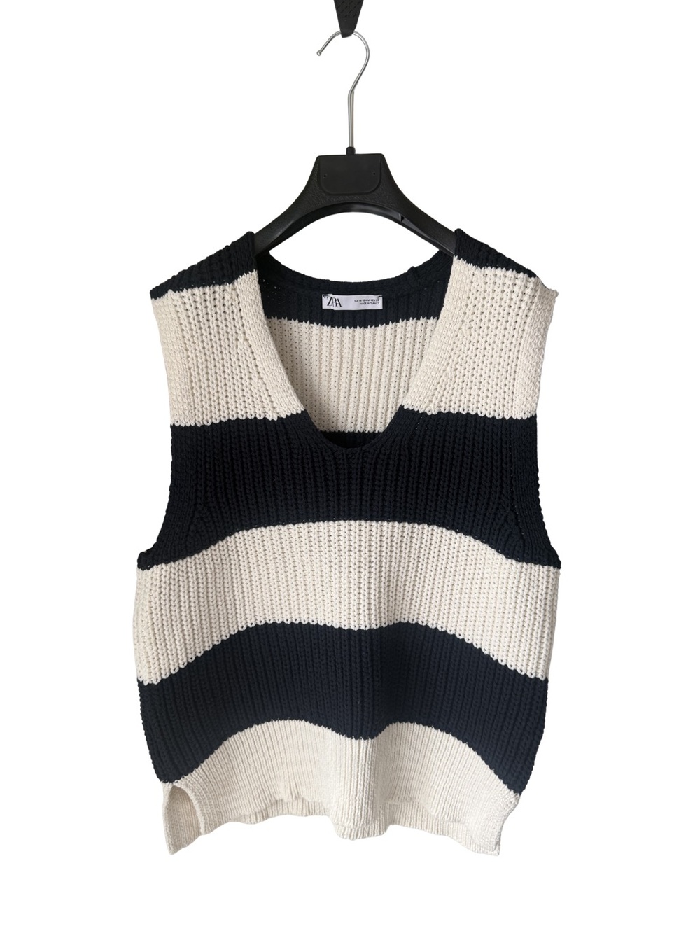 Zara Navy and Cream Knit Sweater Vest